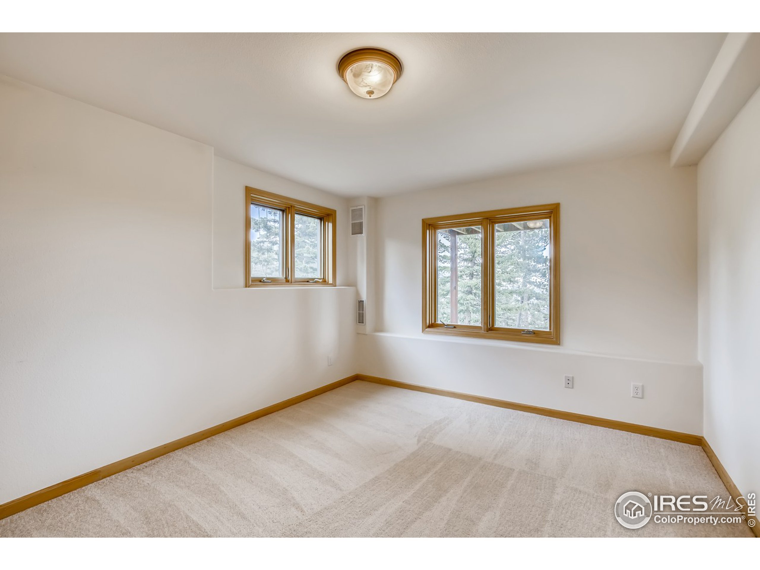 98 Rim Road Boulder, CO 80302 - Photo 18 of 31