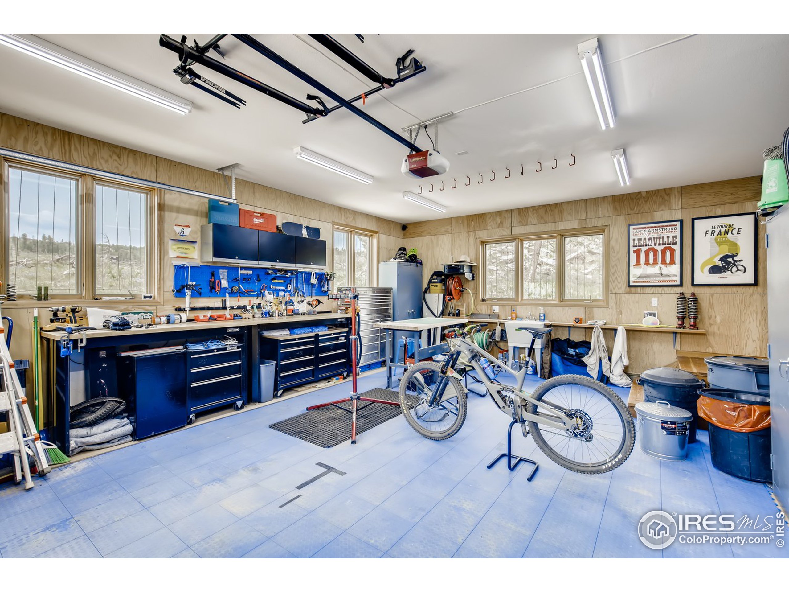 98 Rim Road Boulder, CO 80302 - Photo 23 of 31