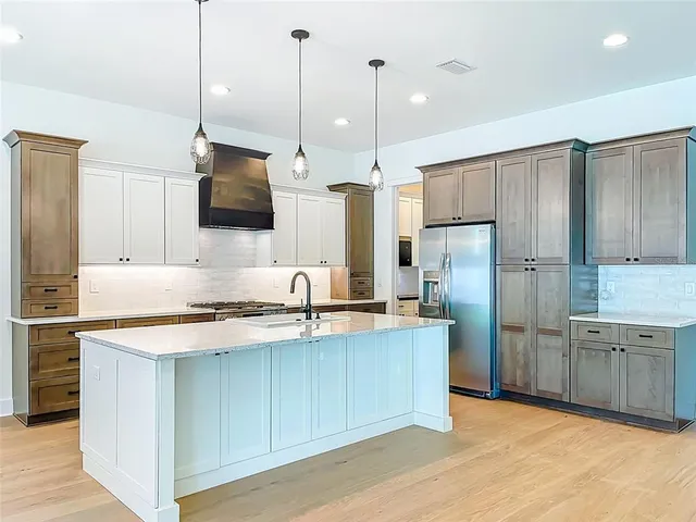 $1,399,999 | 1015 West Charter Street, Tampa, FL 33602