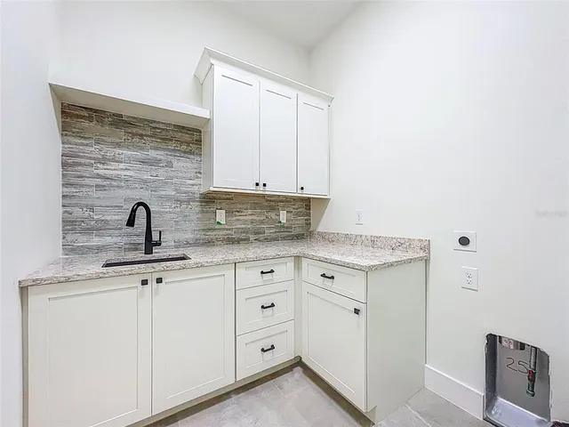 $1,399,999 | 1015 West Charter Street, Tampa, FL 33602