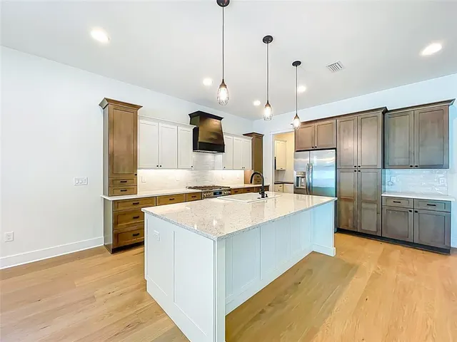 $1,399,999 | 1015 West Charter Street, Tampa, FL 33602