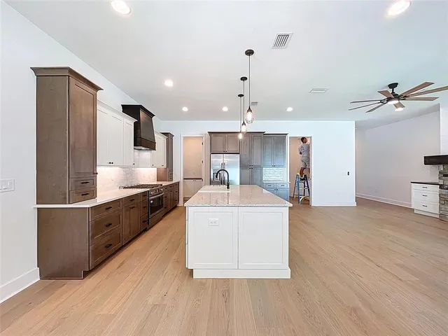 $1,399,999 | 1015 West Charter Street, Tampa, FL 33602