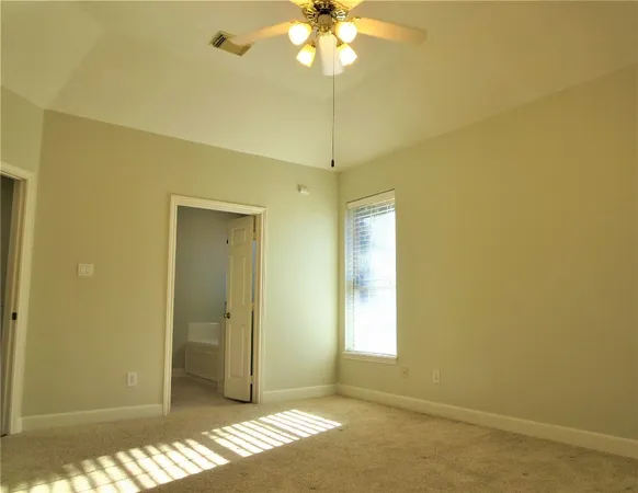 a view of entryway with livingroom