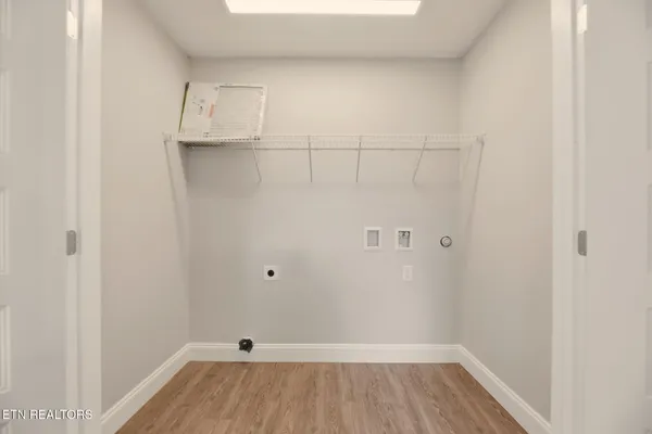 $380,000 | 418 Highland Drive, Clinton, TN 37716