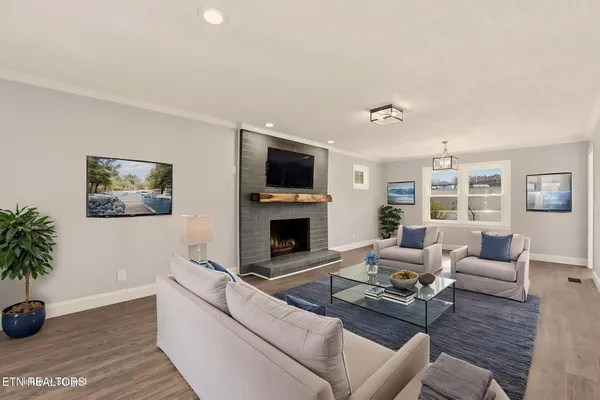 $380,000 | 418 Highland Drive, Clinton, TN 37716