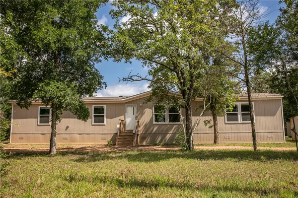 $350,000 | 12899 Young Lane, Carmine, TX 78932
