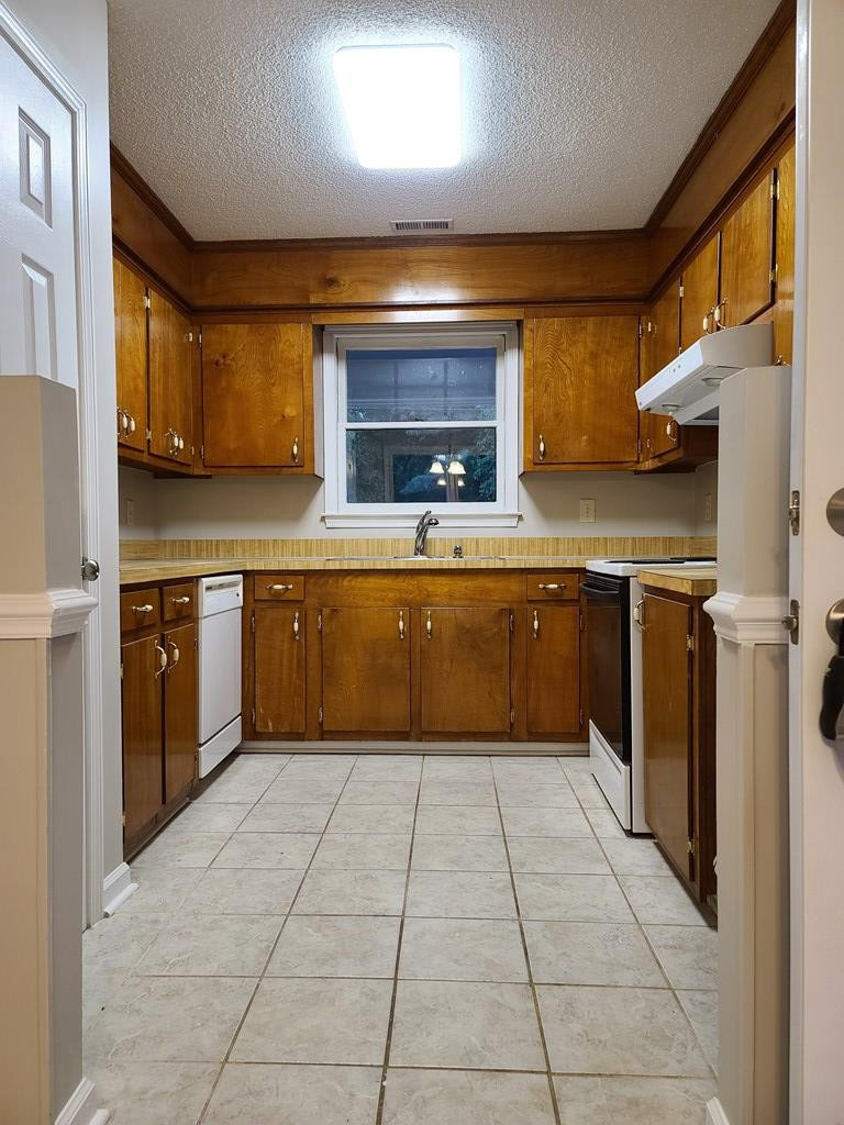 3190 Cox Road Sumter, SC 29154 - Photo 9 of 9 Gallery Image 9