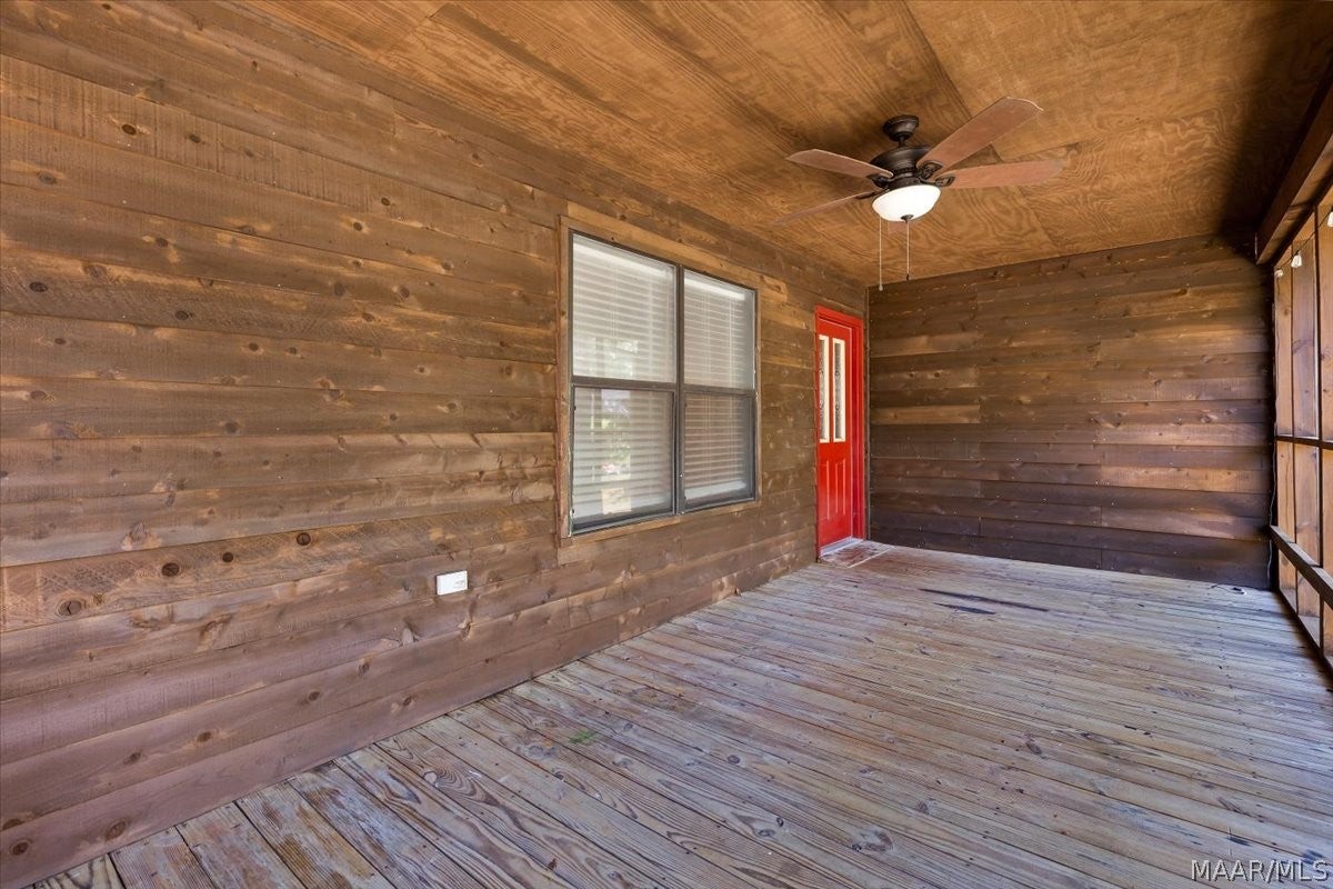 229 Mimosa Road Deatsville, AL 36022 - Photo 36 of 47 Gallery Image 36