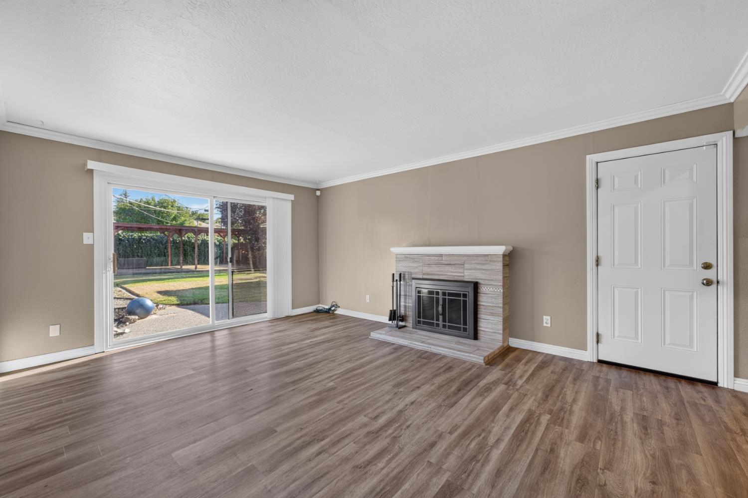 3708 Merrily Way Sacramento, CA 95821 - Photo 13 of 51 Gallery Image 13