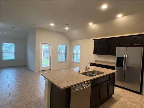 $2,500 | 25930 Haggard Nest Drive, Katy, TX 77494