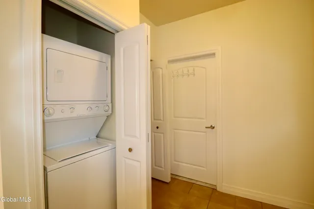 $235,000 | 8 Wall Street, Unit 241, Clifton Park, NY 12065