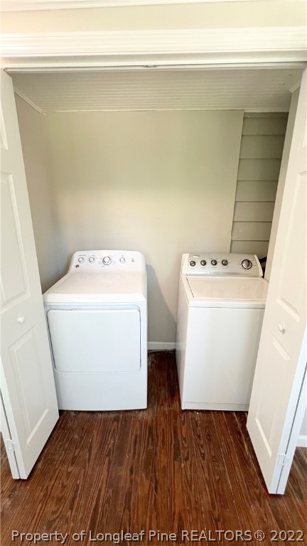 516 Valley Road Fayetteville, NC 28305 - Photo 20 of 48 a utility room with dryer and washer