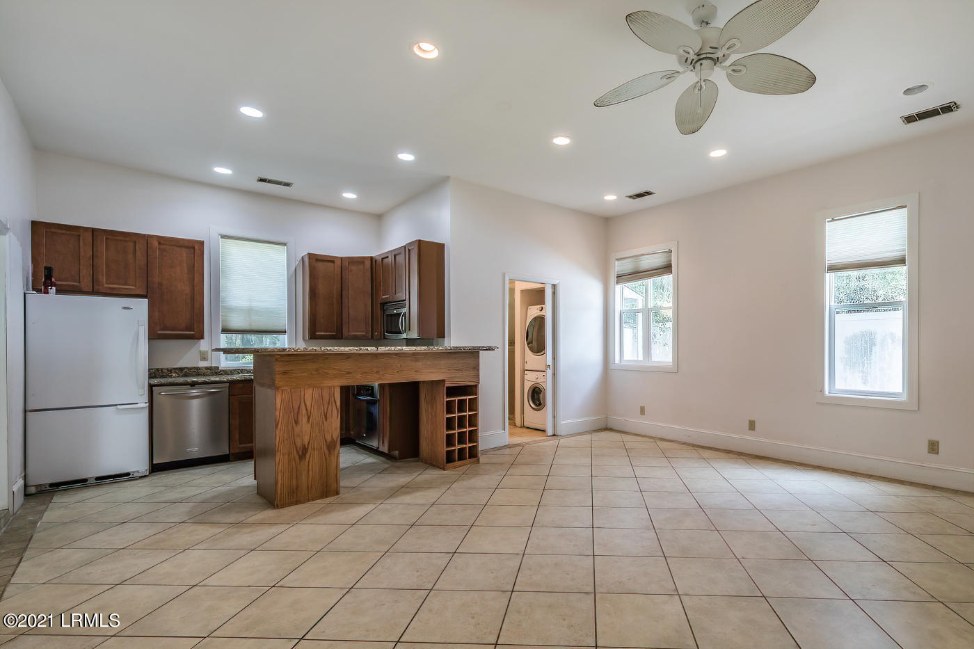 865 Ribaut Road Beaufort, SC 29902 - Photo 27 of 27 865 Ribaut Rd guest house