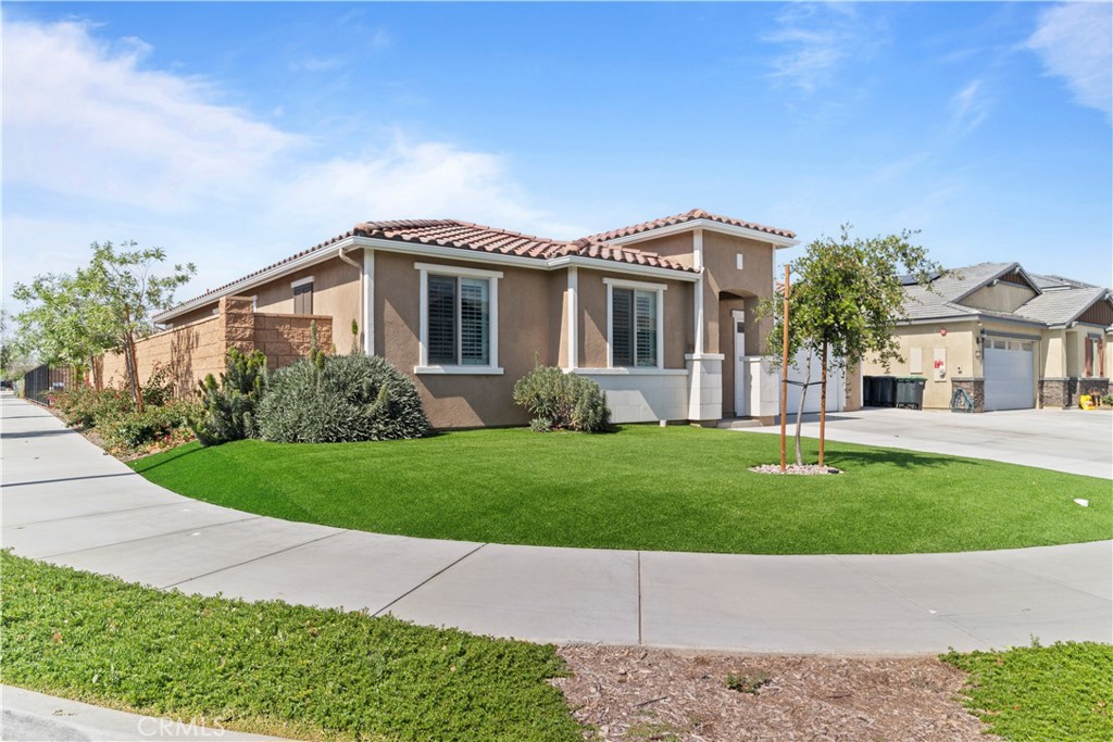 760 Kuchar Street Perris, CA 92571 - Photo 3 of 31