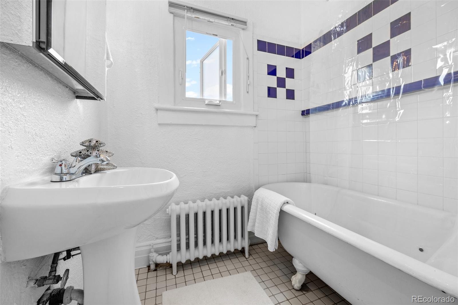 1136 Logan Street, Unit 8 Denver, CO 80203 - Photo 9 of 18