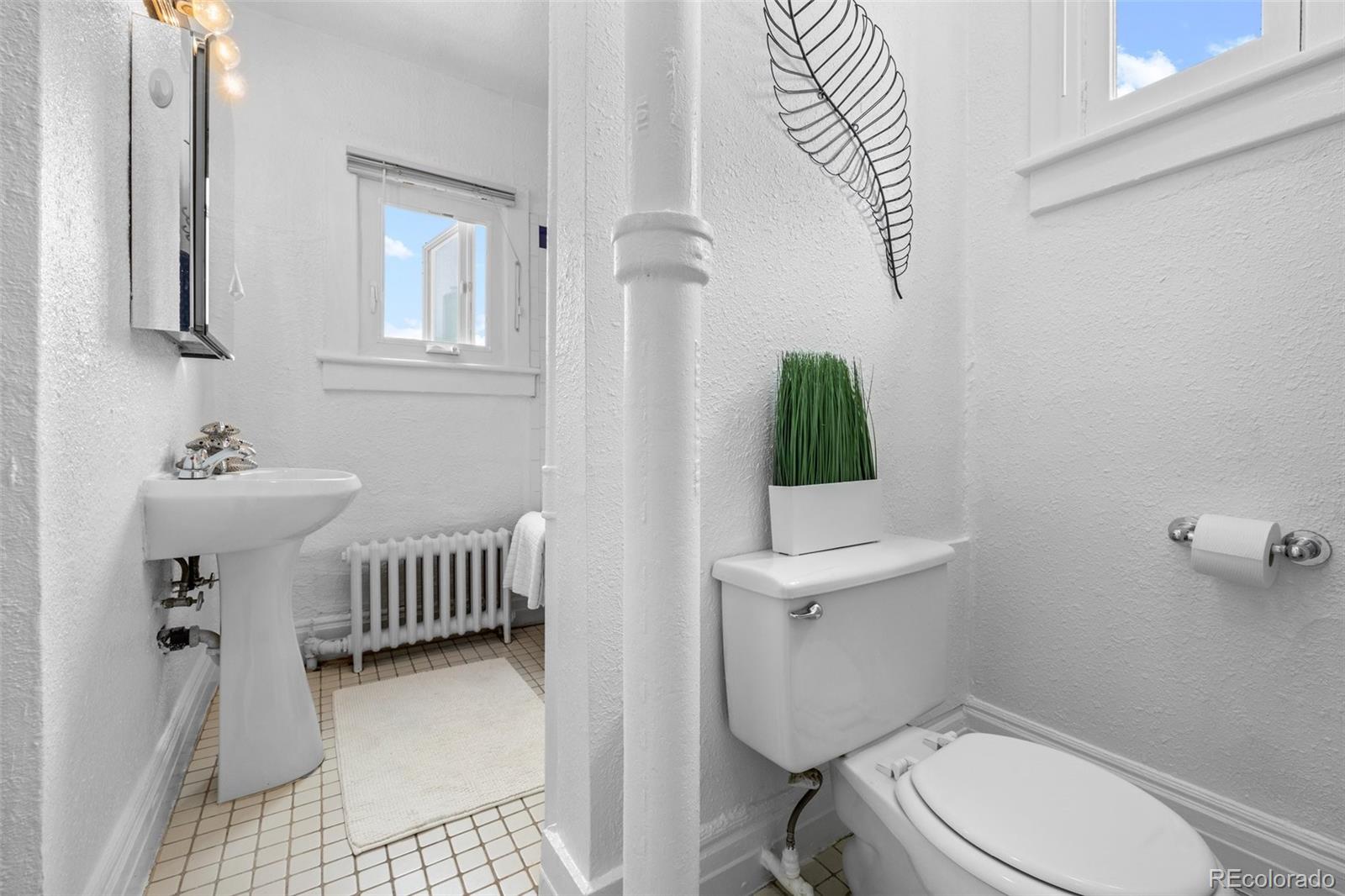 1136 Logan Street, Unit 8 Denver, CO 80203 - Photo 10 of 18