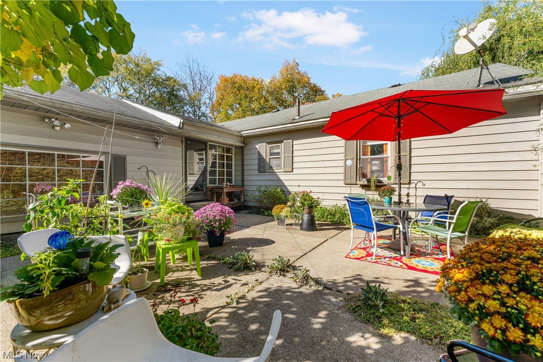 2893 Kent Road Silver Lake, OH 44224 - Photo 29 of 33 View of terrace
