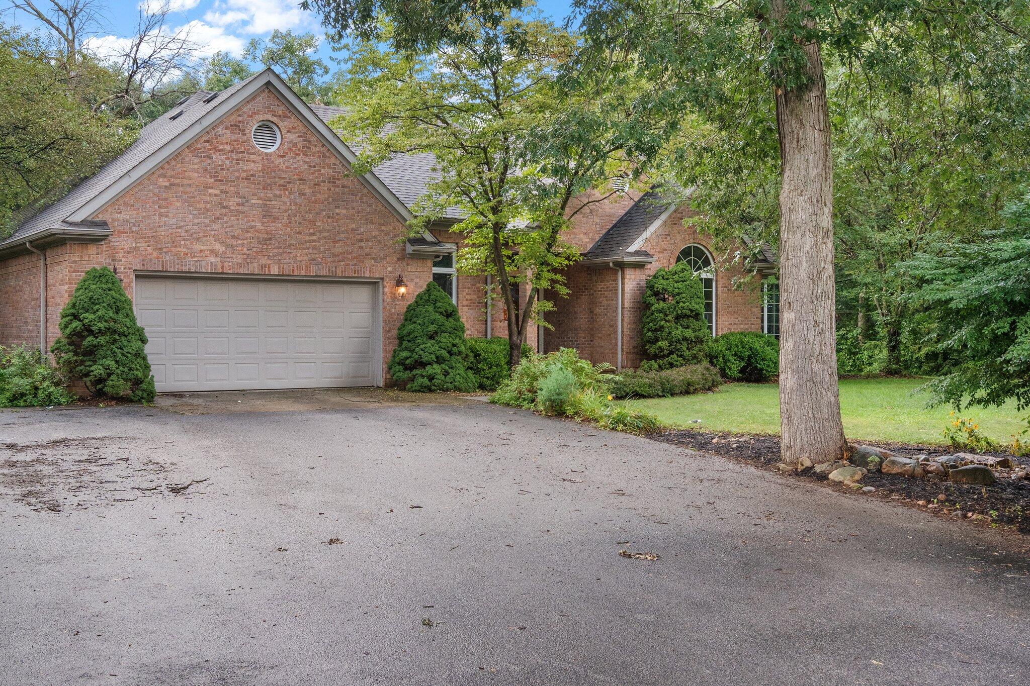 6614 Ridgeview Drive Demotte, IN 46310 - Photo 49 of 50 a house view with a outdoor space