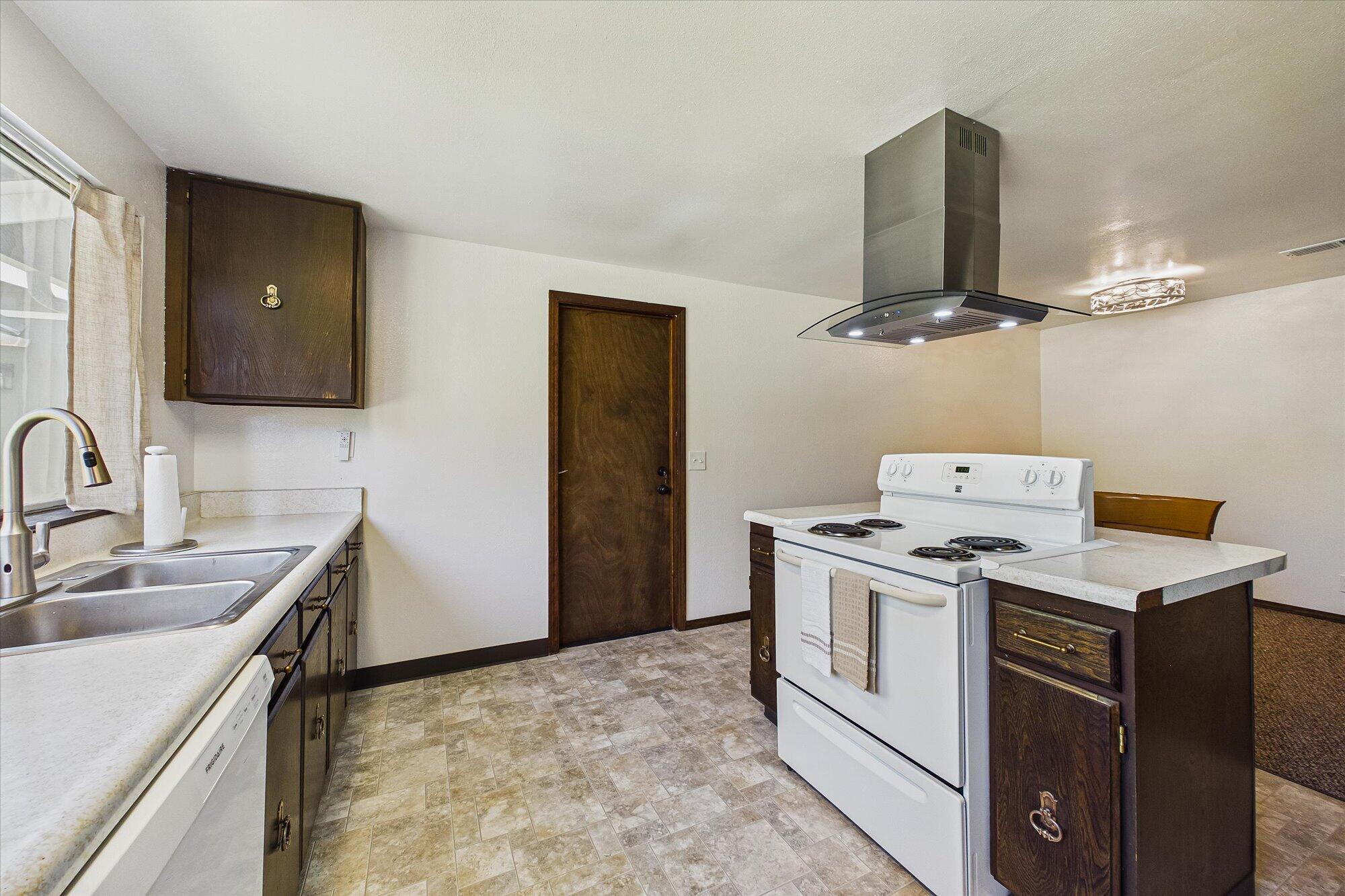 2529 Baldwin Street Arcata, CA 95521 - Photo 30 of 66