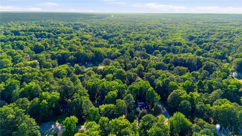 $389,000 | 9806 Old Cannon Road, North Chesterfield, VA 23237