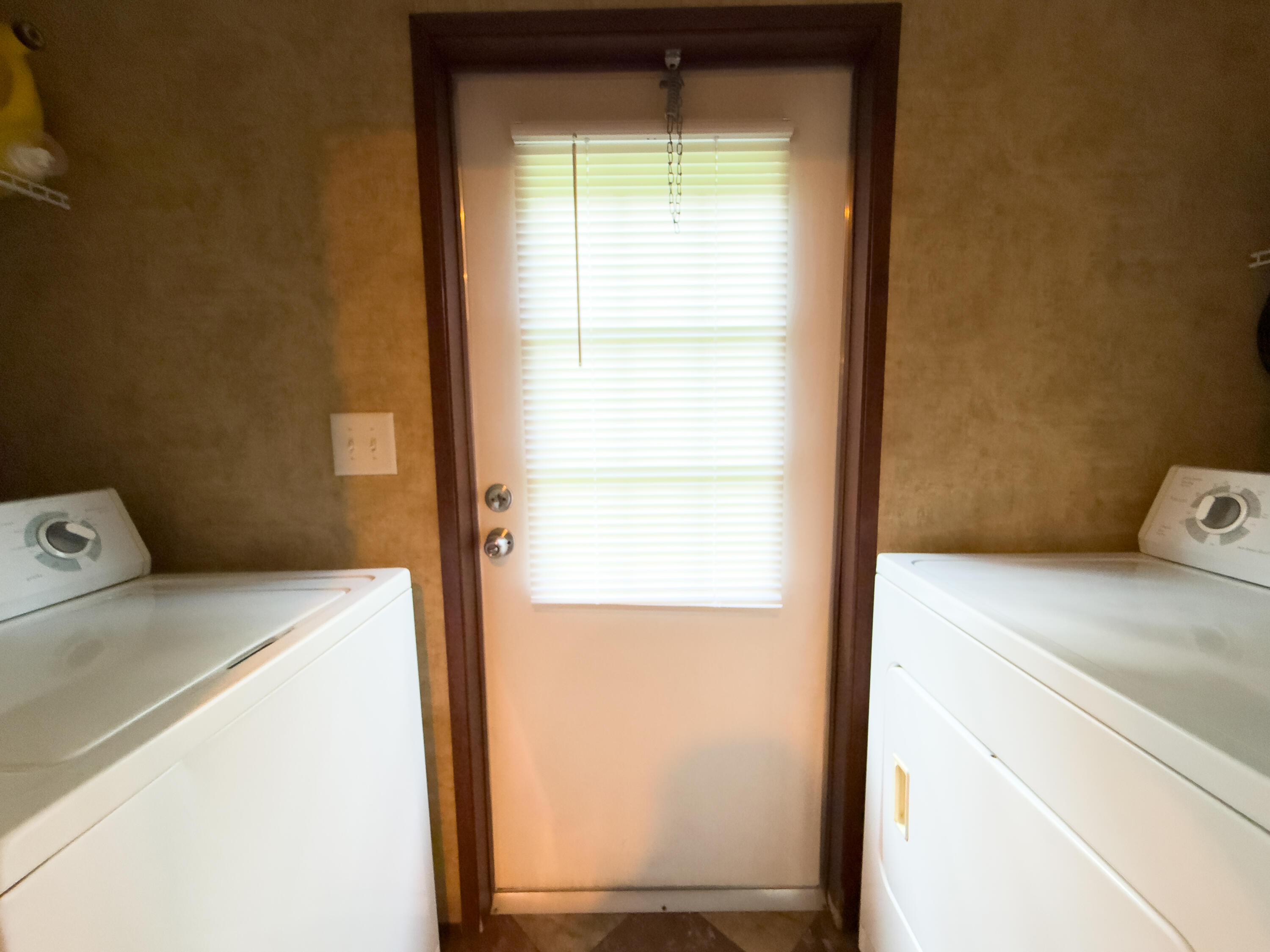 240 Elk Rdg Road Hyden, KY 41749 - Photo 25 of 34 LightroomRealEstateEdits-18