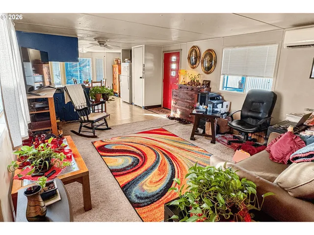 $70,000 | 2300 Southeast 82nd Avenue, Unit 26, Portland, OR 97216