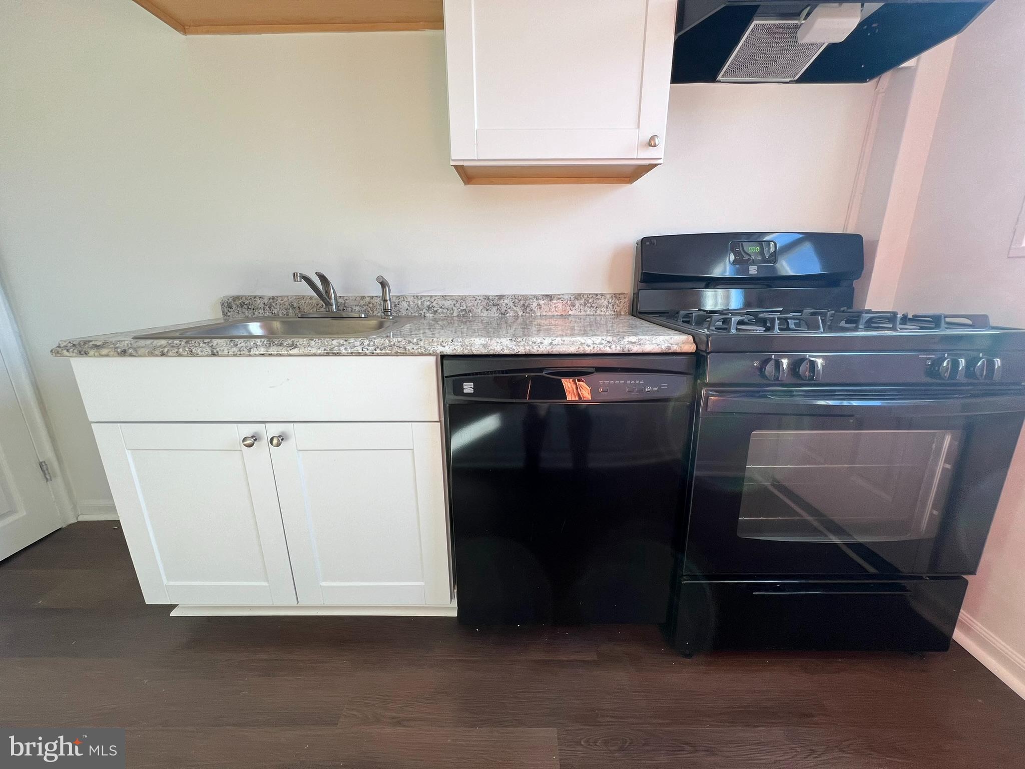 7827 Eastdale Road Baltimore, MD 21224 - Photo 7 of 18 Dishwasher