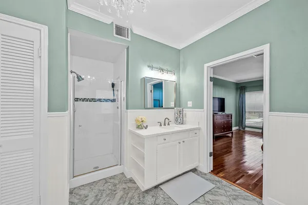 $425,000 | 7035 Little Willow Drive, Pasadena, TX 77505