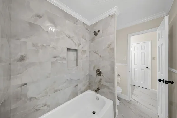 $425,000 | 7035 Little Willow Drive, Pasadena, TX 77505