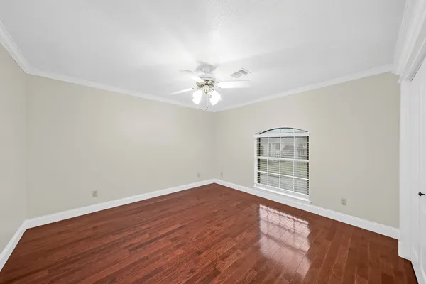 $425,000 | 7035 Little Willow Drive, Pasadena, TX 77505