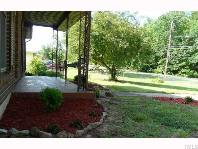 218 Lynn Road Durham, NC 27703 - Photo 2 of 12 FRONT PORCH