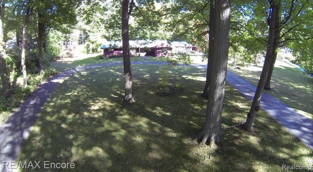5041 Clarkston Road Clarkston, MI 48348 - Photo 26 of 29 Mature trees