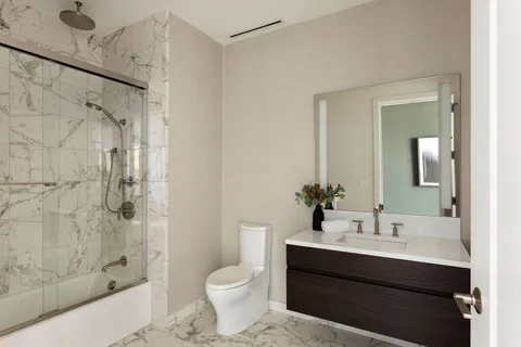 $2,995,000 | 160 2nd Avenue South, Unit 2501, Nashville, TN 37201