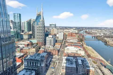 $2,995,000 | 160 2nd Avenue South, Unit 2501, Nashville, TN 37201