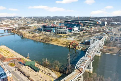 $2,995,000 | 160 2nd Avenue South, Unit 2501, Nashville, TN 37201
