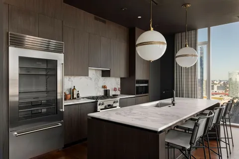 $2,995,000 | 160 2nd Avenue South, Unit 2501, Nashville, TN 37201