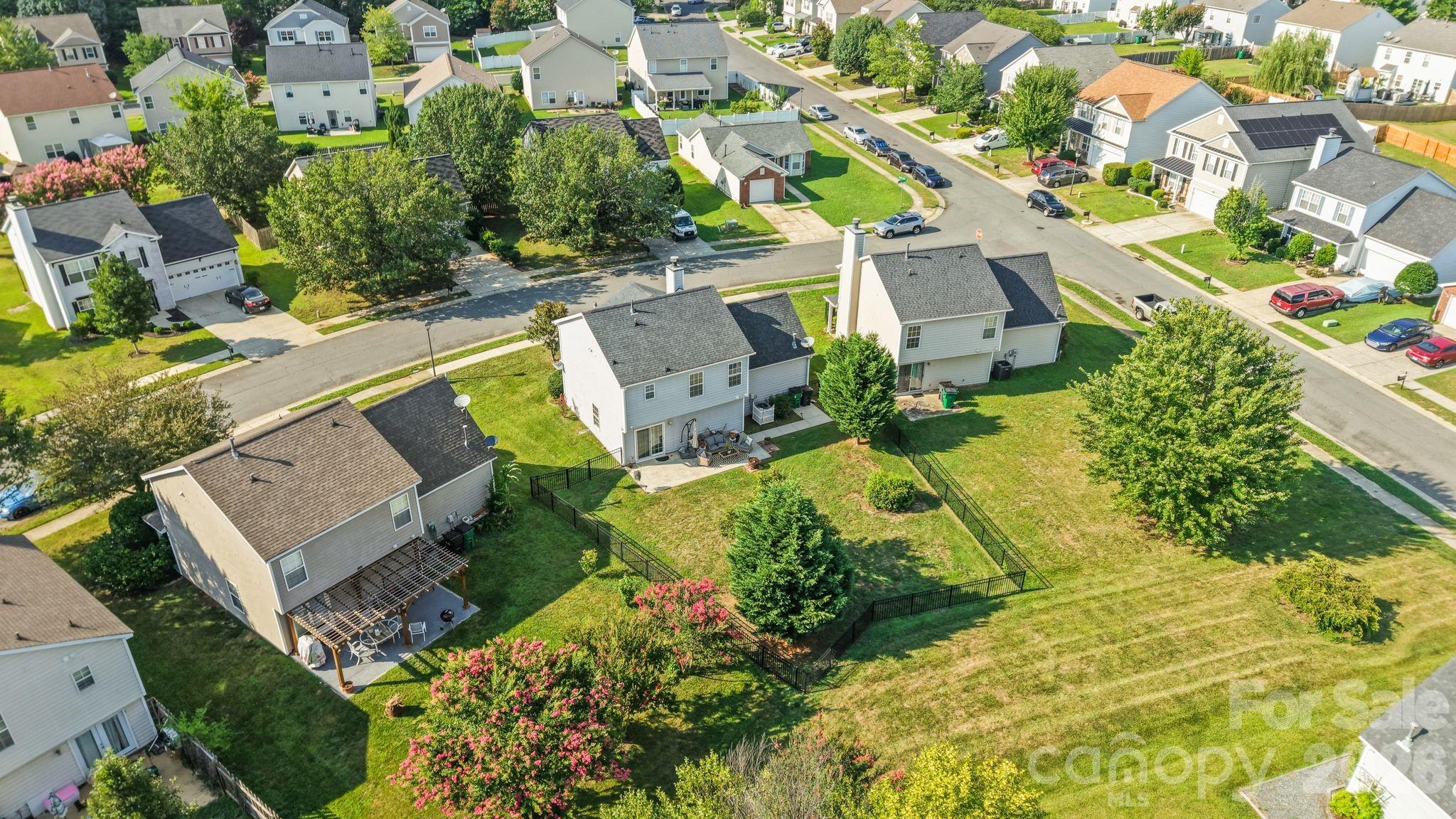 5550 Mt Mansfield Road Charlotte, NC 28278 - Photo 16 of 16