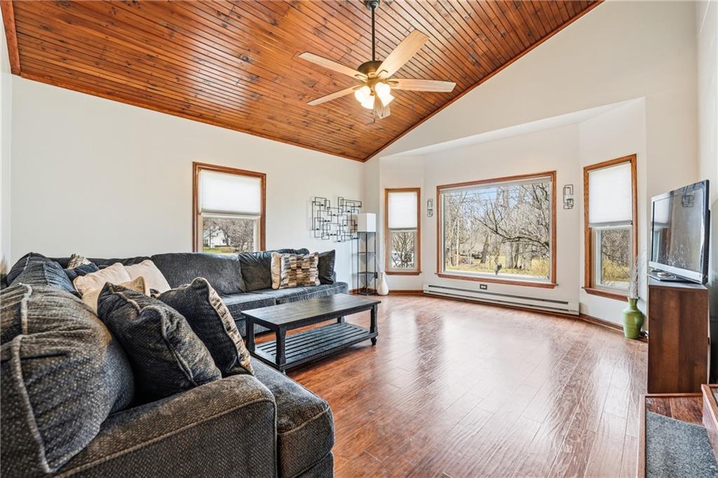 4277 Marr Road Pulaski, PA 16143 - Photo 7 of 38