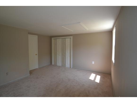 56 Gebig Road Nottingham, NH 03290 - Photo 21 of 32