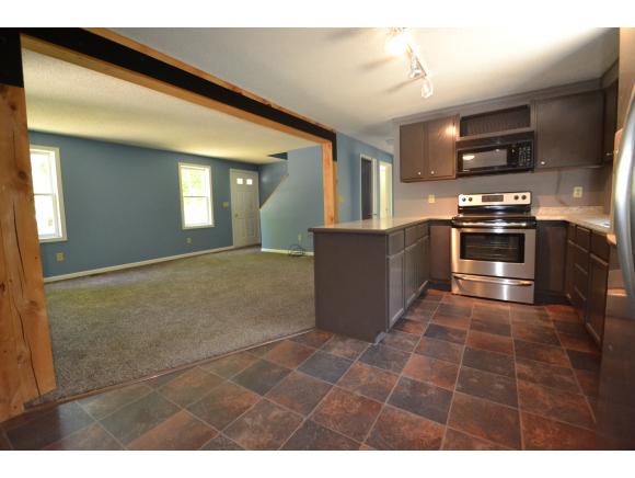 56 Gebig Road Nottingham, NH 03290 - Photo 5 of 32