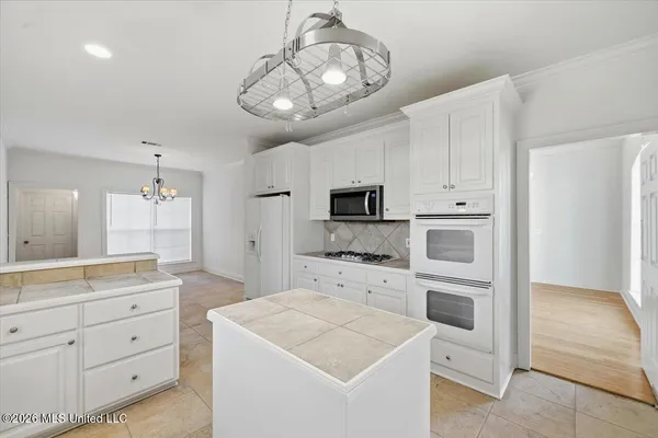 $347,500 | 102 Fox Hollow Bend, Brandon, MS 39047