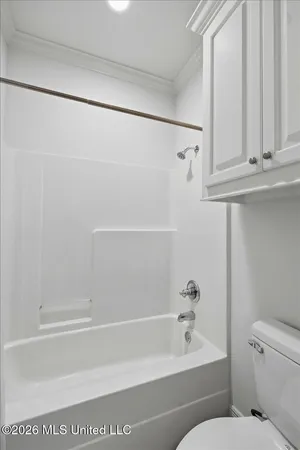 $347,500 | 102 Fox Hollow Bend, Brandon, MS 39047