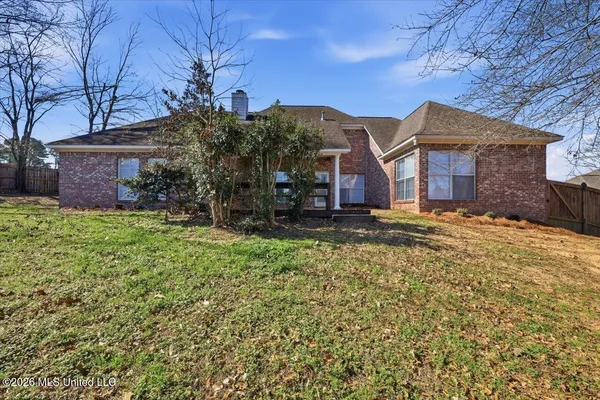 $347,500 | 102 Fox Hollow Bend, Brandon, MS 39047