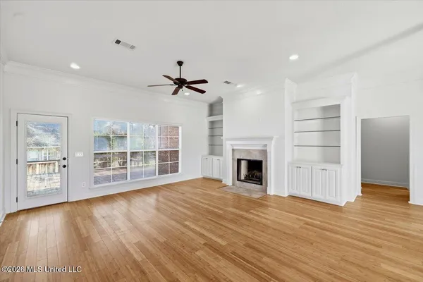 $347,500 | 102 Fox Hollow Bend, Brandon, MS 39047