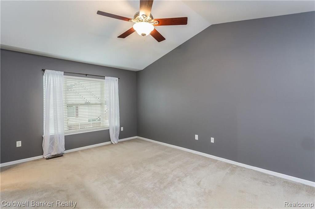 41863 Mitchell Road, Unit 17 Novi, MI 48377 - Photo 15 of 39