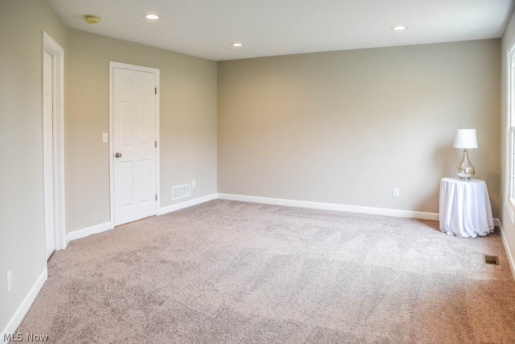 4099 Porter Road Rootstown, OH 44272 - Photo 11 of 31 First floor master suite with 2 closets and a private full bath.