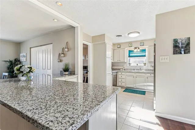 $360,000 | 6413 Schouest Street, Metairie, LA 70003