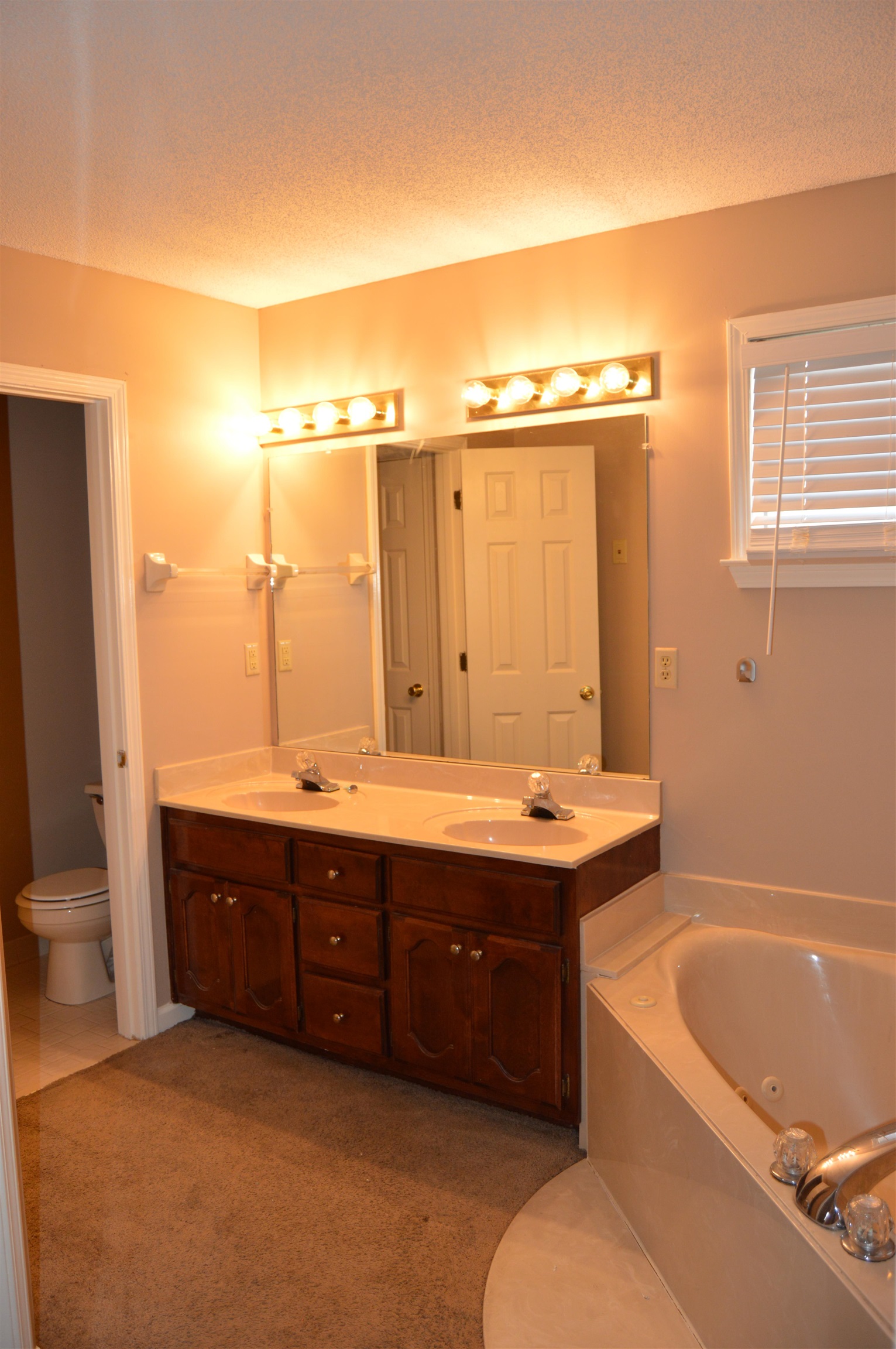 7364 Appling Ridge Drive Cordova, TN 38018 - Photo 10 of 18 Gallery Image 10
