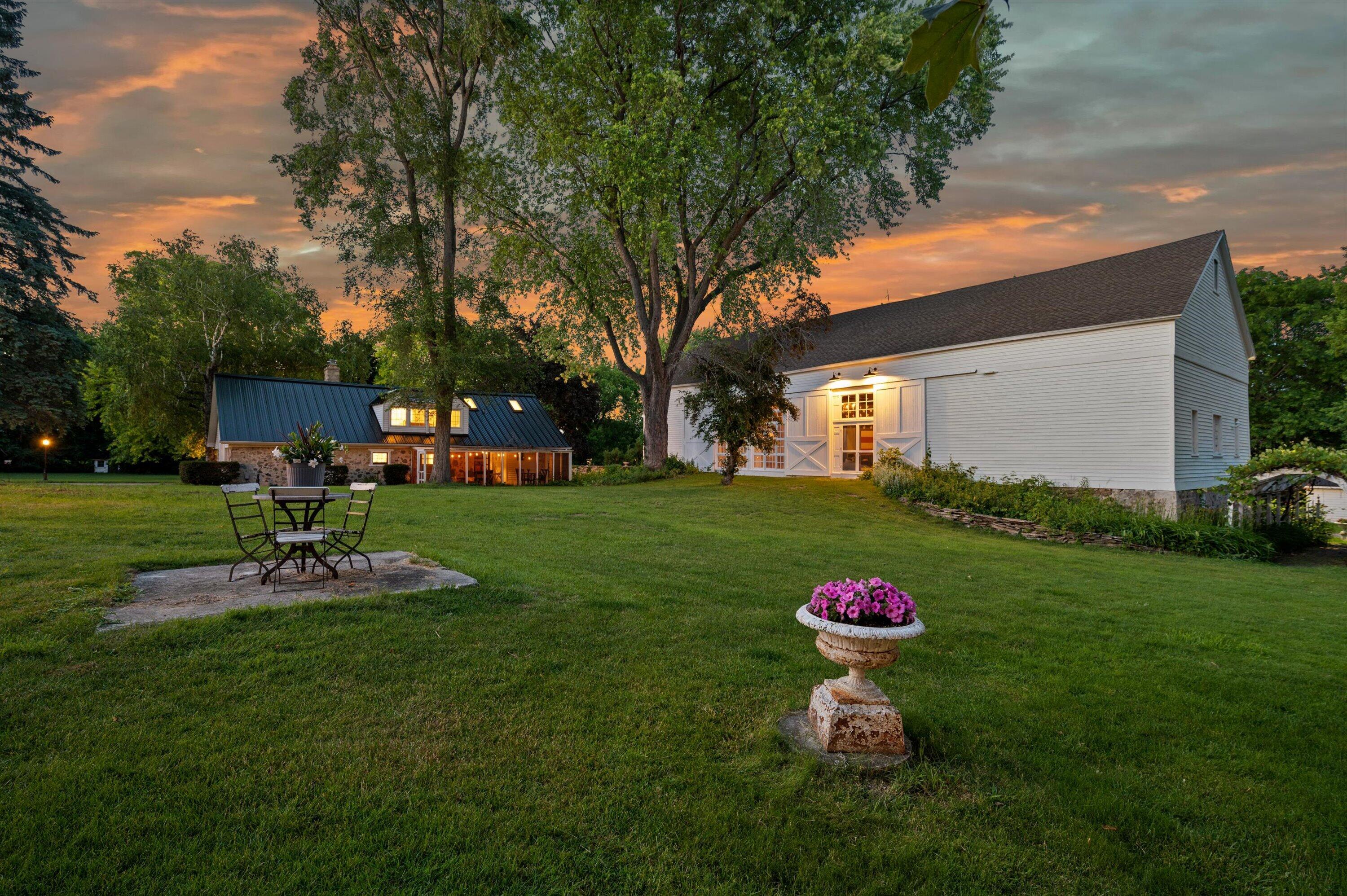 12112 North Wauwatosa Road Mequon, WI 53092 - Photo 56 of 72 113-DSC6278