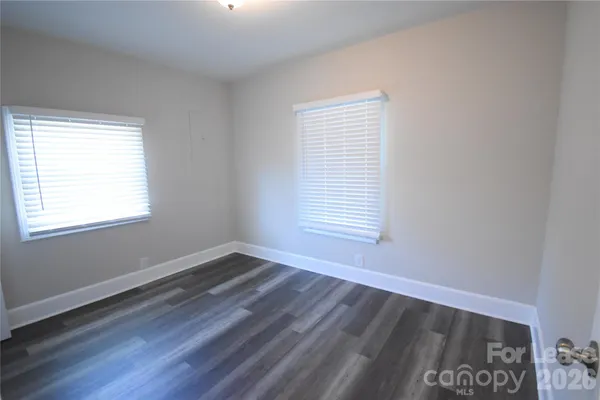 $1,275 | 508 East Webb Street, Dallas, NC 28034
